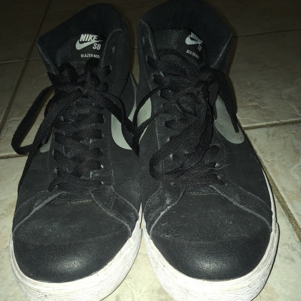 Nike SB Blazer  Mid